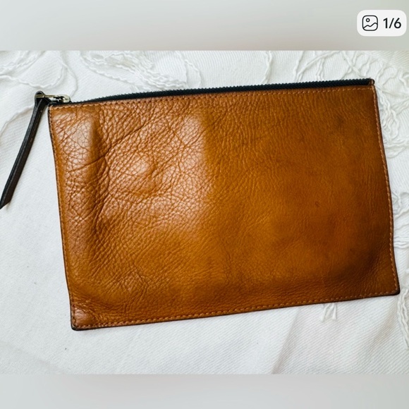 Madewell Handbags - Madewell Tan Leather Men's Pouch